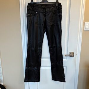 Gizia Women's Black Straight Leg Pants